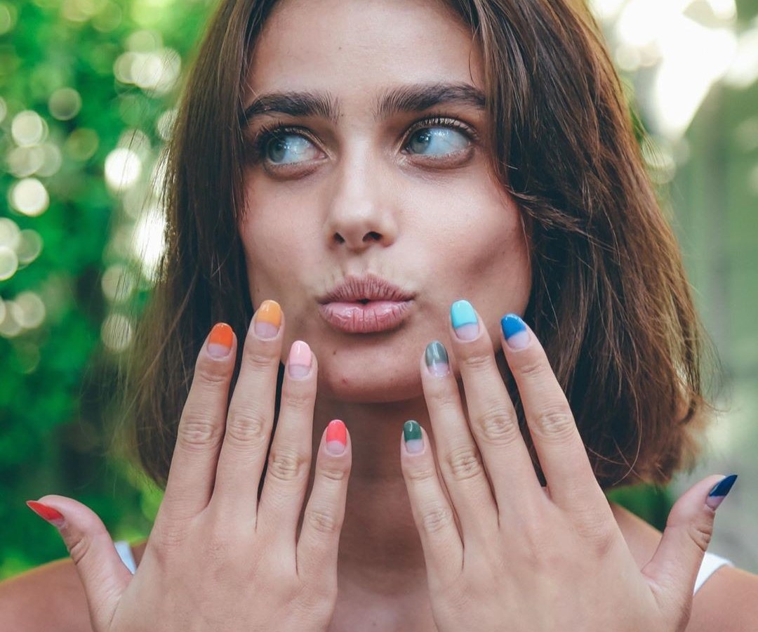 Neuster Nageltrend: Die Half Dip Nails