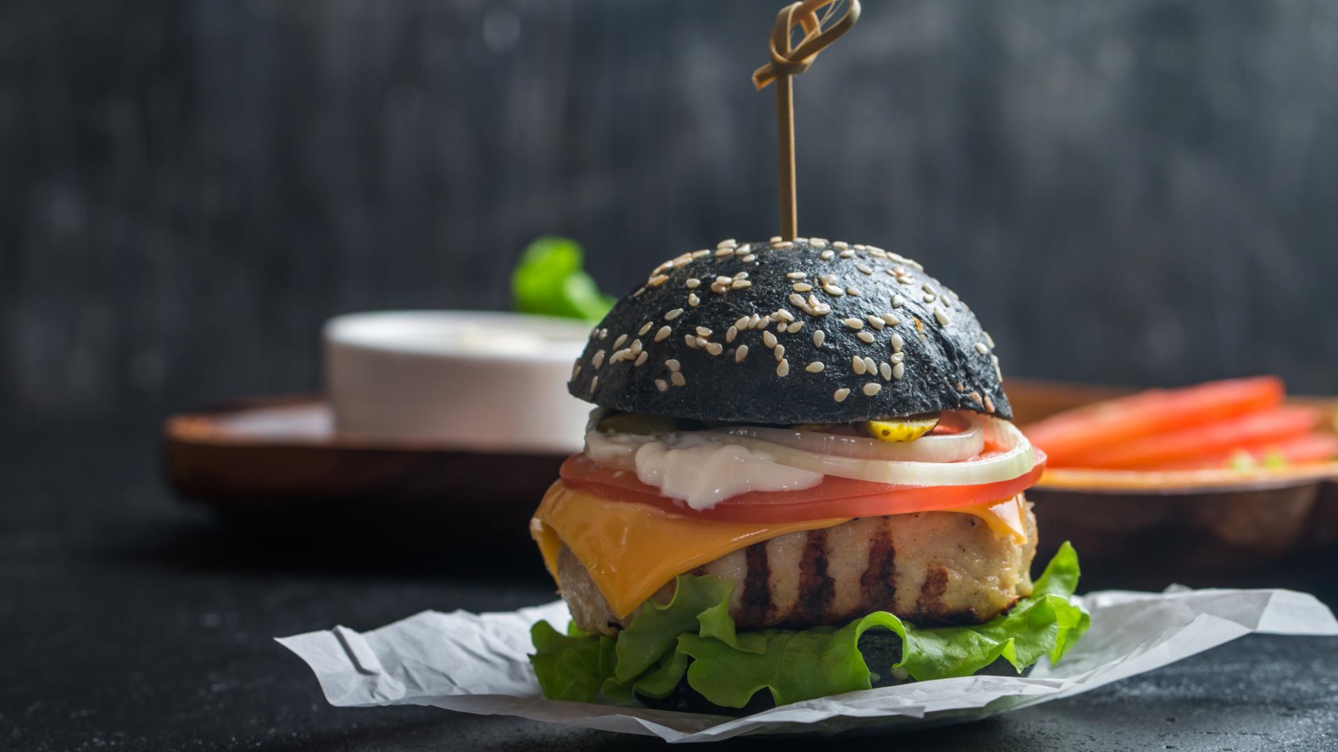 Burger Black Bun