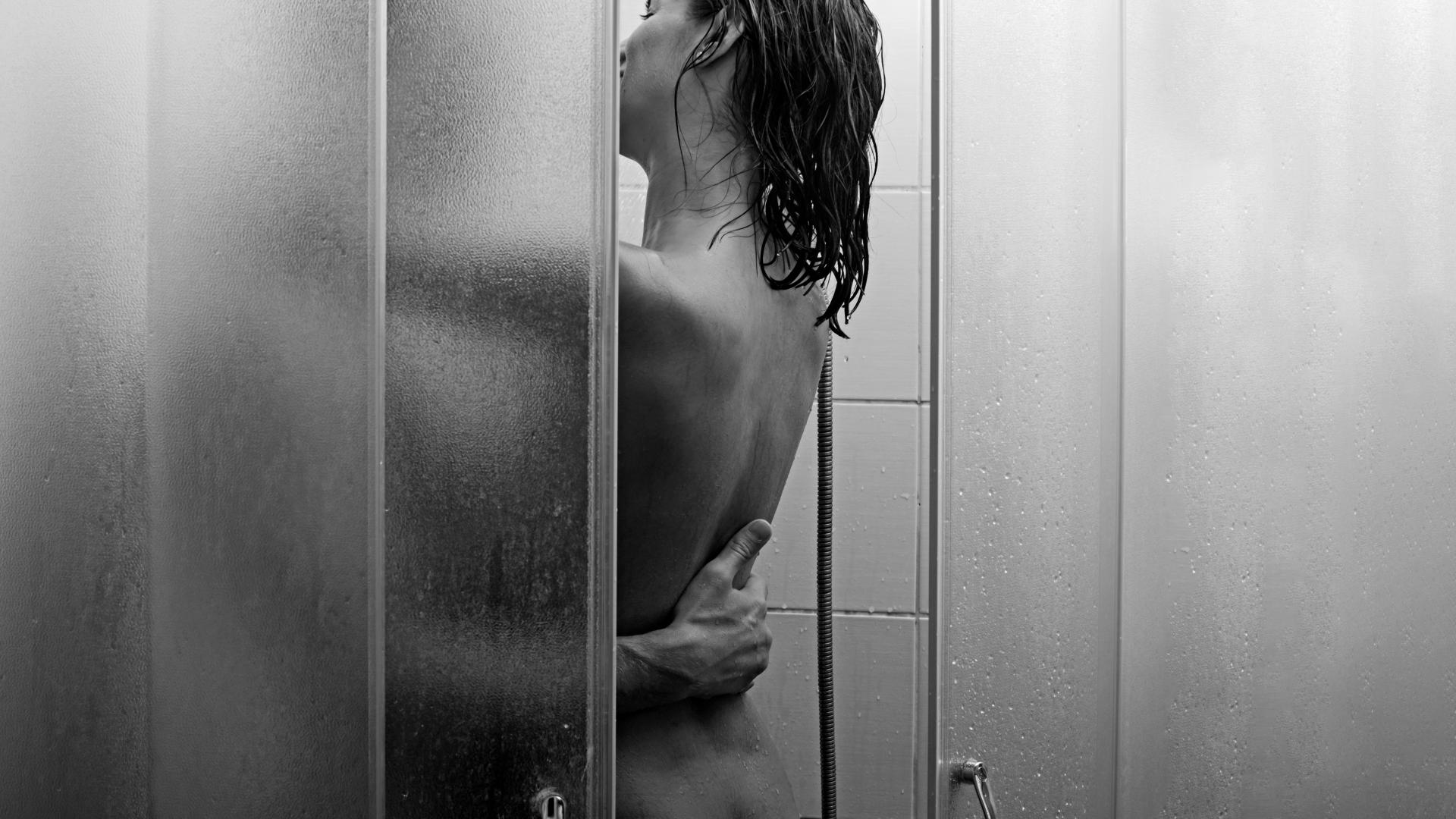 Sex unter der Dusche