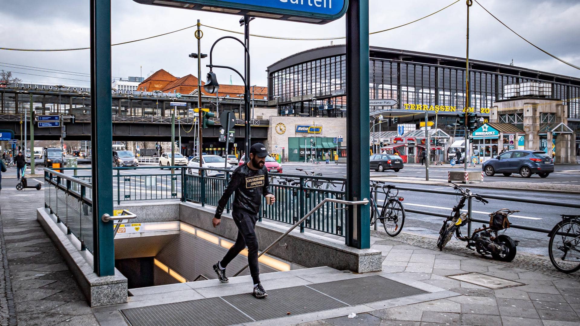 bahnhof zoo berlin