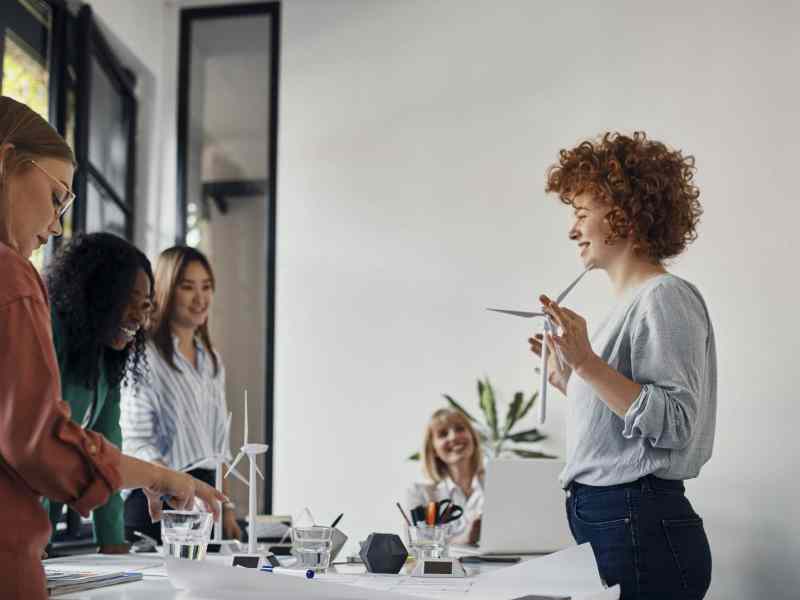 Bossing Mobbing durch Vorgesetzte Meeting-Arten