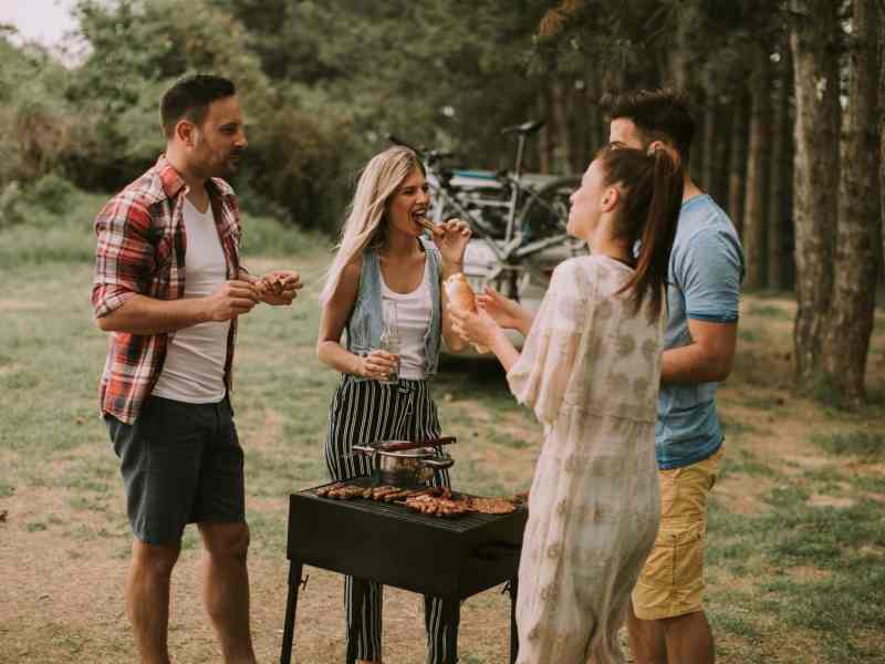 Grillen mit Freund:innen