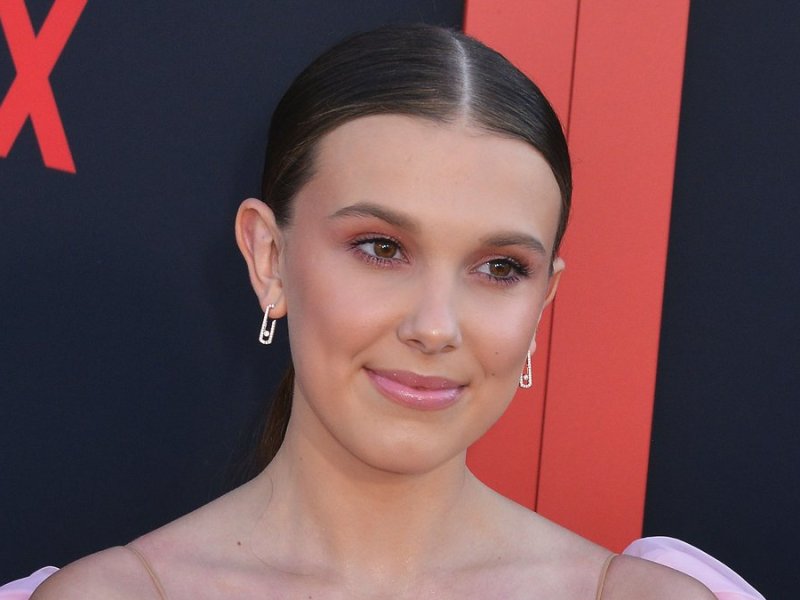 Millie Bobby Brown bei der Premiere der 3. Staffel der Netflix-Serie "Stranger Things" 2019 in Santa Monica.. © Copyright (c) 2020 Tsuni-USA/Shutterstock.  No use without permission.