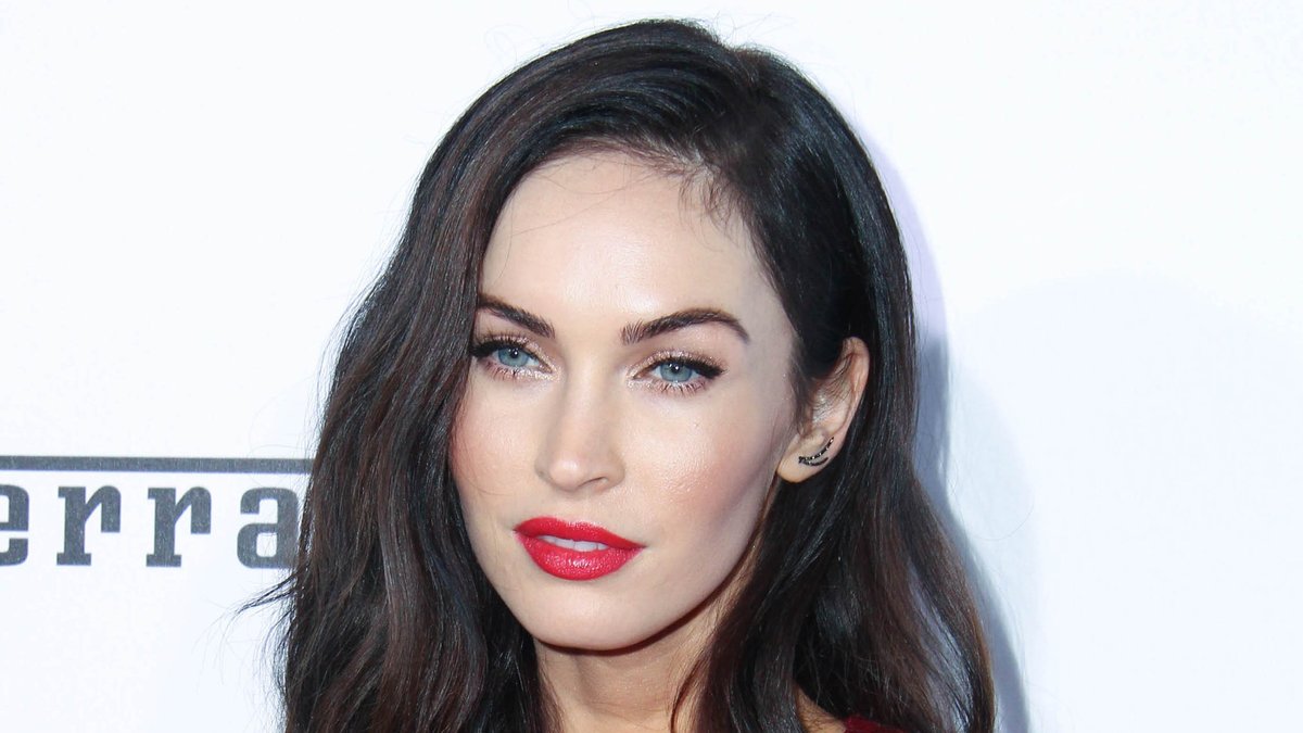 Megan Fox ist Mutter von drei Söhnen.. © Kathy Hutchins/Shutterstock.com