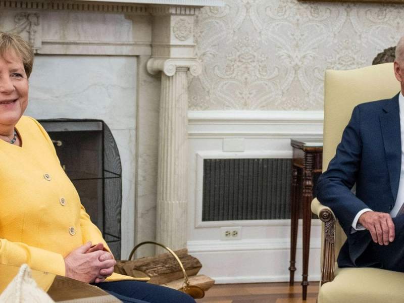 Angela Merkel während ihres Treffens mit Joe Biden im Weißen Haus. © imago images/MediaPunch