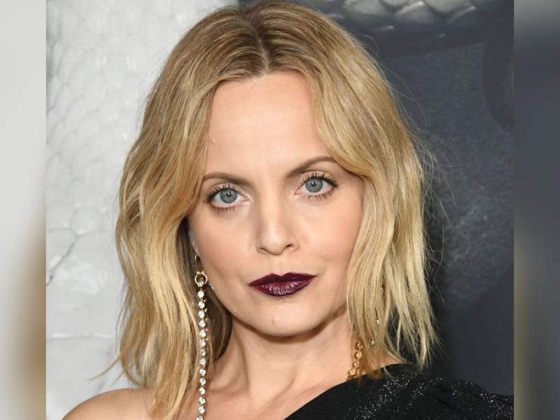 Mena Suvari 2019 auf dem roten Teppich. © Quinn Jeffrey/Shutterstock