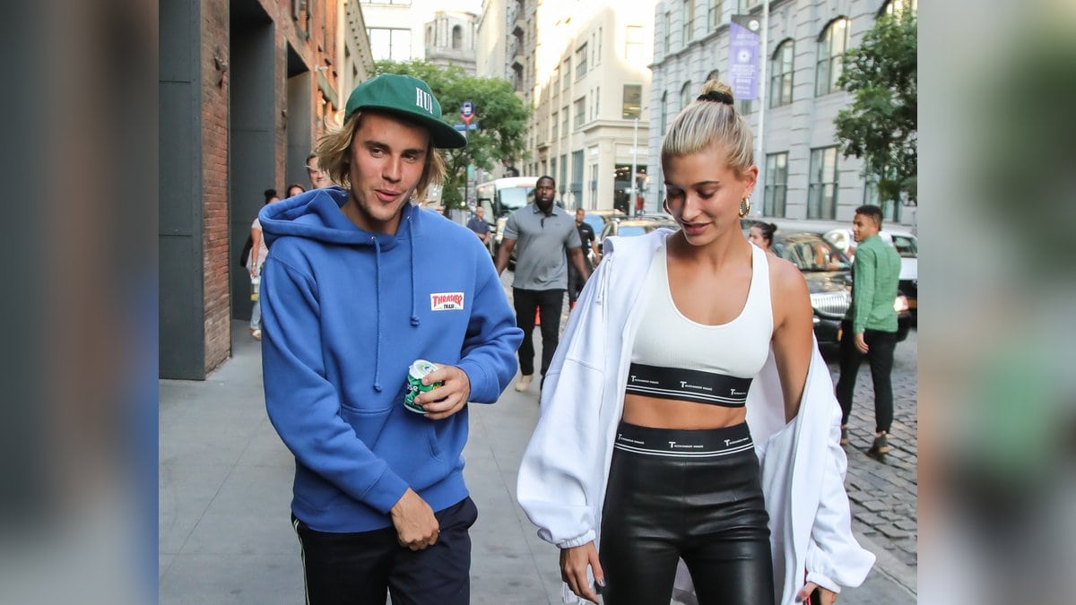 Justin Bieber und Ehefrau Hailey Bieber haben 2018 geheiratet.. © Liam Goodner/Shutterstock.com