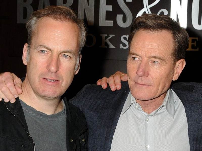 Bob Odenkirk und Bryan Cranston (re.) standen in der Erfolgsserie "Breaking Bad" gemeinsam vor der Kamera.. © Byron Purvis/AdMedia/ImageCollect