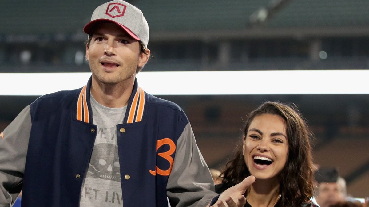 Ashton Kutcher und Mila Kunis haben ihr erstes gemeinsames Haus verkauft.. © Christopher Polk/Getty Images for Kershaw's Challenge