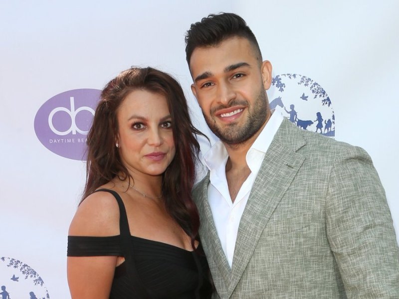 Britney Spears an der Seite ihres Partners Sam Asghari im Jahr 2019.. © F Sadou/AdMedia/ImageCollect.com