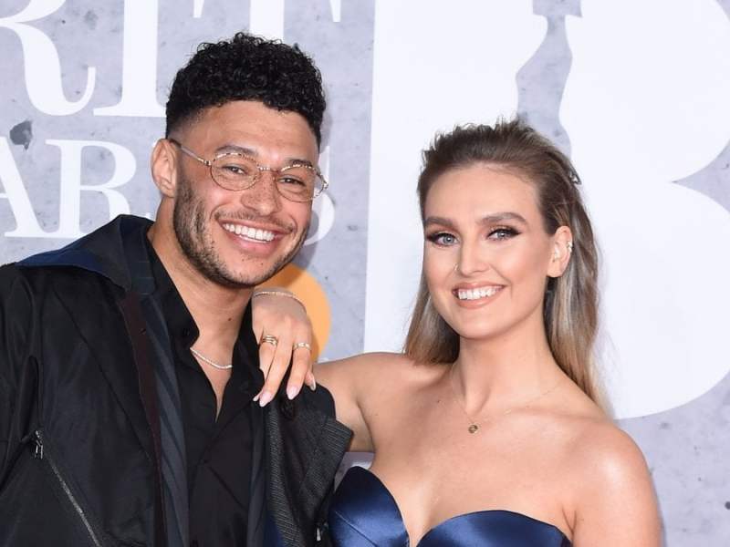 Sängerin Perrie Edwards und Profi-Kicker Alex Oxlade-Chamberlain sind neuerdings Eltern.. © Featureflash Photo Agency/Shutterstock.com