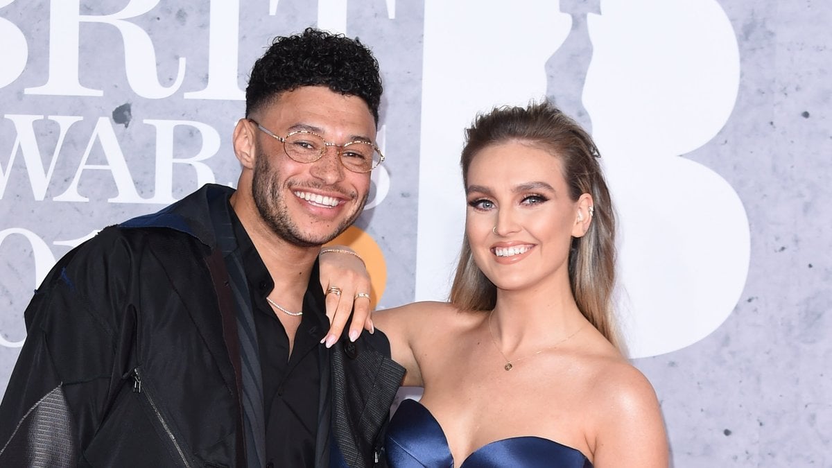 Sängerin Perrie Edwards und Profi-Kicker Alex Oxlade-Chamberlain sind neuerdings Eltern.. © Featureflash Photo Agency/Shutterstock.com