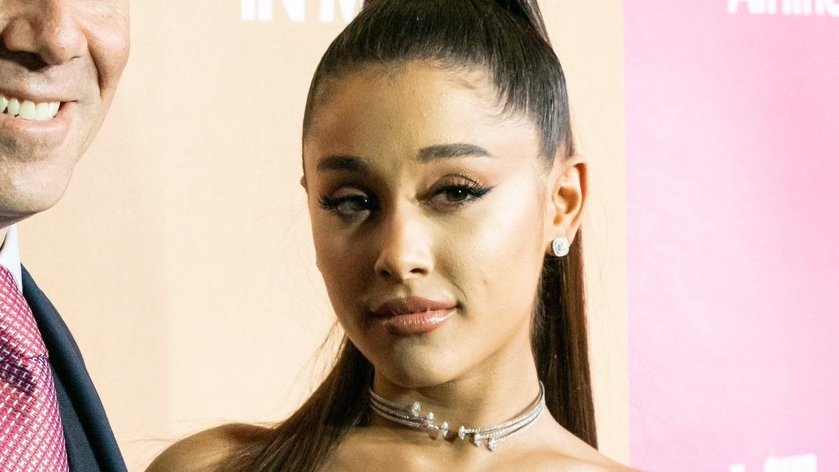 Ariana Grande zeigt ihr Leben mit Ehemann Dalton Gomez.. © lev radin/Shutterstock.com