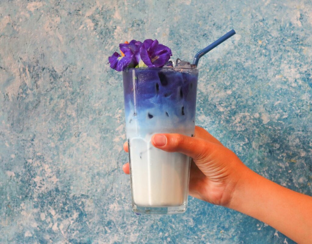 Butterfly Pea Tea blauer Tee Smoothie