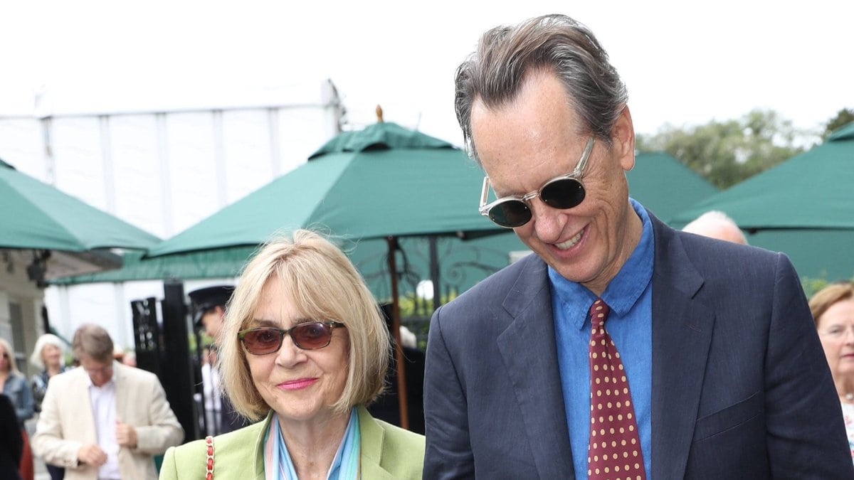 Richard E. Grant und seine Ehefrau Joan Washington im Jahr 2019.. © imago images/i Images