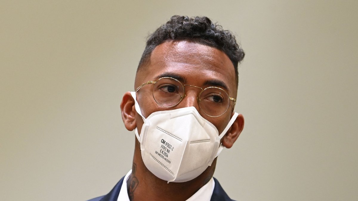 Jérôme Boateng vor dem Amtsgericht München am 9. September 2021.. © CHRISTOF STACHE/AFP via Getty Images