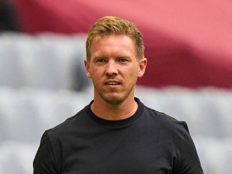 Julian Nagelsmann wird sich vorerst in häusliche Isolation begeben.. © imago/Action Pictures