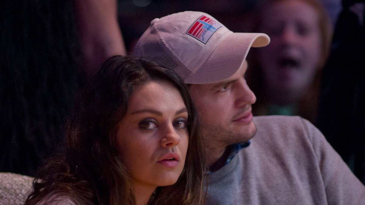 Mila Kunis sorgt sich um die Gesundheit ihres Ehemanns Ashton Kutcher.. © imago/ZUMA Wire