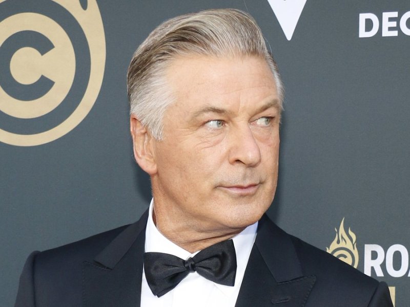 Alec Baldwin zeigt sich in den Ermittlungen zum "Rust"-Unfall kooperativ.. © Tinseltown/Shutterstock.com