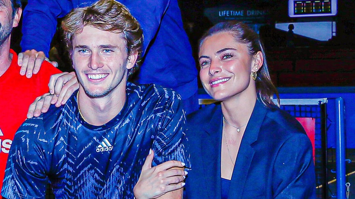 Alexander Zverev und Sophia Thomalla machten ihre Liebe Anfang Oktober öffentlich.. © imago images/Claudio Gärtner/Mathias Schulz