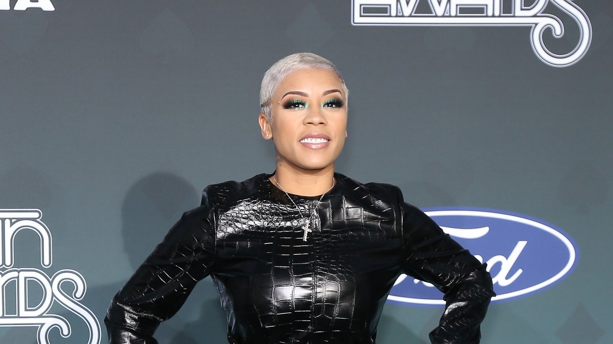 Trauert um ihren Adoptivvater: Soul-Sängerin Keyshia Cole.. © MJT/AdMedia/ImageCollect