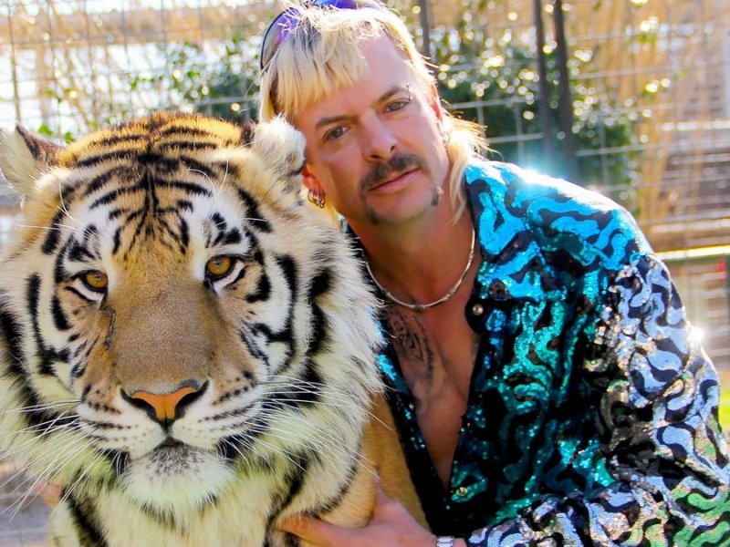 Der ehemalige Privatzoo-Betreiber Joe Exotic sitzt derzeit selbst hinter Gittern.. © ©2020 NETFLIX