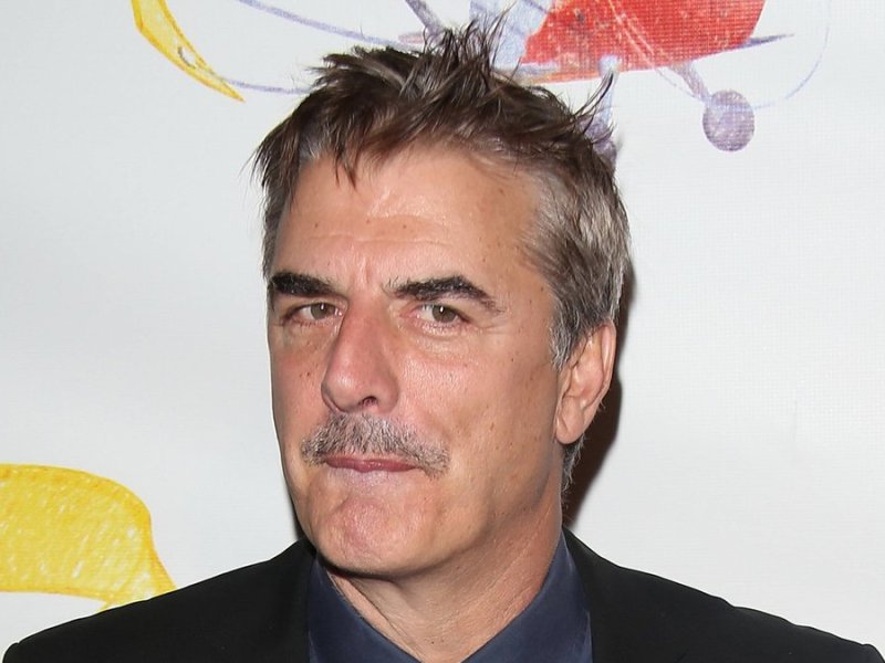 Chris Noth muss sich derzeit mit massiven Anschuldigungen auseinandersetzen.. © imago/MediaPunch