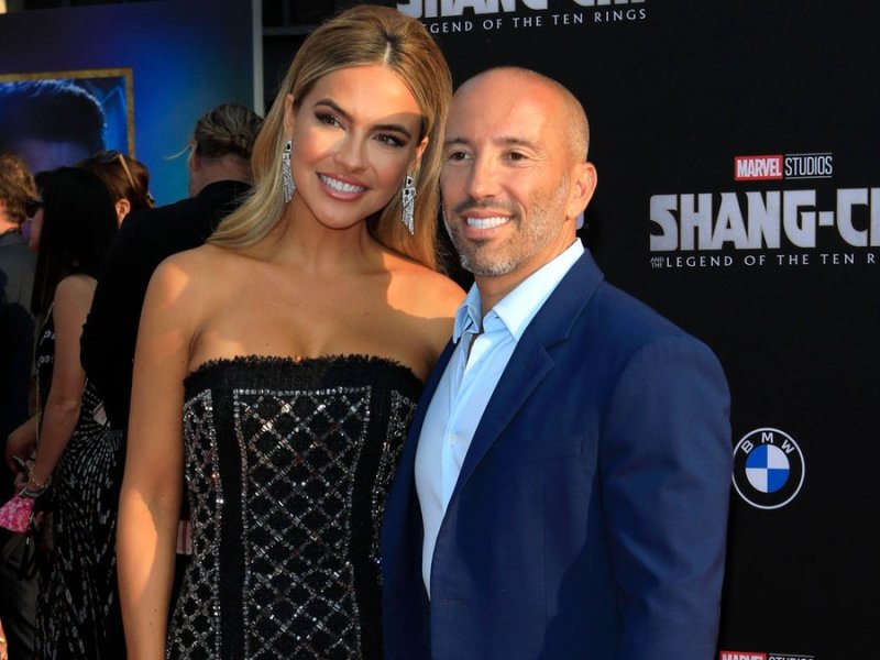 Chrishell Stause und Jason Oppenheim wurden insbesondere durch die Netflix-Serie "Selling Sunset" bekannt.. © imago images/Future Image