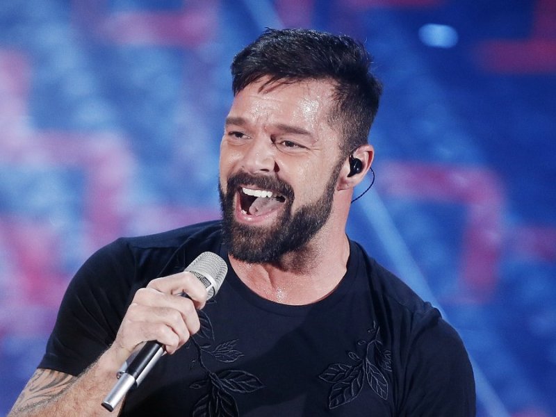 Ricky Martin feiert seinen 50. Geburtstag.. © Andrea Raffin/Shutterstock.com