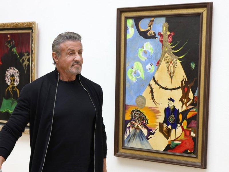 Sylvester Stallone stellt derzeit seine Kunstwerke in Hagen (Nordrhein-Westfalen) aus.. © getty/[EXTRACTED]: Andreas Rentz/Getty Images