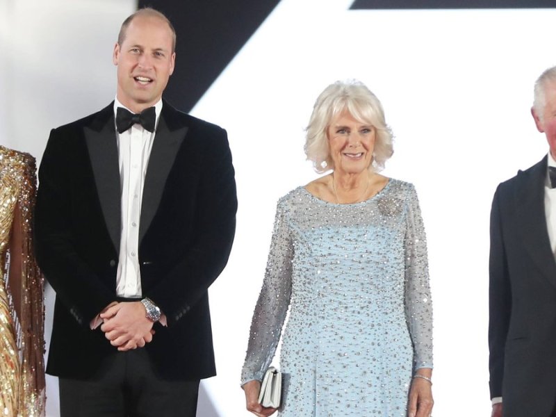 Wer folgt auf die Queen: Prinz Charles (r.) oder Prinz William?. © imago/Matrix