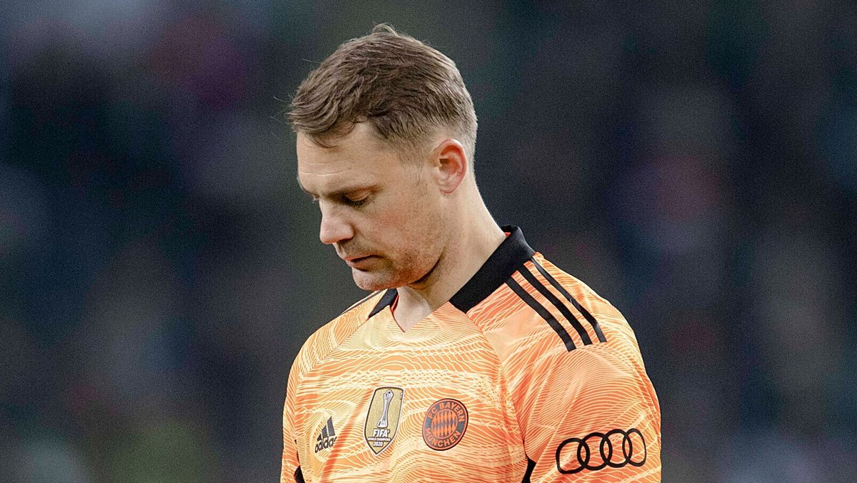 Manuel Neuer wird nach einer Knie-OP mehrere Wochen ausfallen.. © imago images/Sven Simon