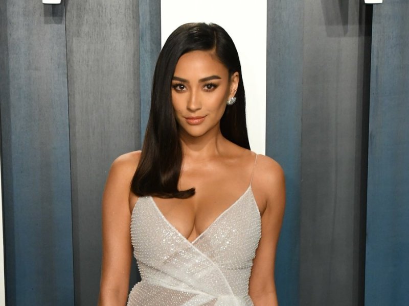 Shay Mitchell verkündet ihre erneute Schwangerschaft.. © Birdie Thompson/AdMedia/ImageCollect