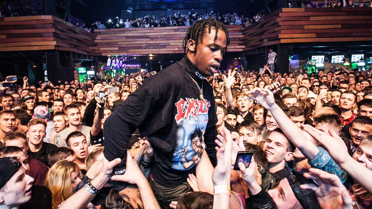 Travis Scott kündigt auf Instagram sein Projekt HEAL an. © hurricanehank/Shutterstock