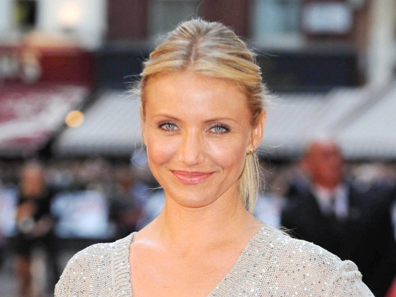 Für Hollywood-Premieren ließ sich Schauspielerin Cameron Diaz stylen.. © KGC118/starmaxinc.com/ImageCollect/ImageCollect