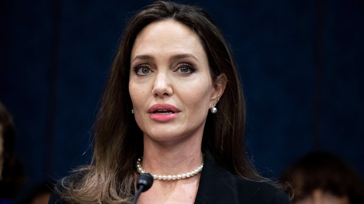 Engagiert: Angelina Jolie bei einer Rede in Washington im Februar 2022.. © imago/ZUMA Wire