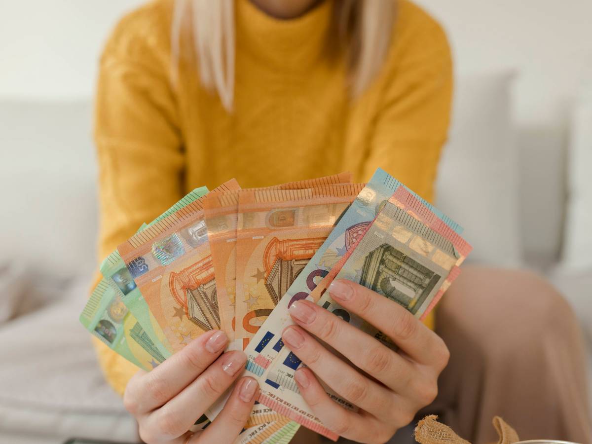 Altersvorsorge Rente Frau Geld