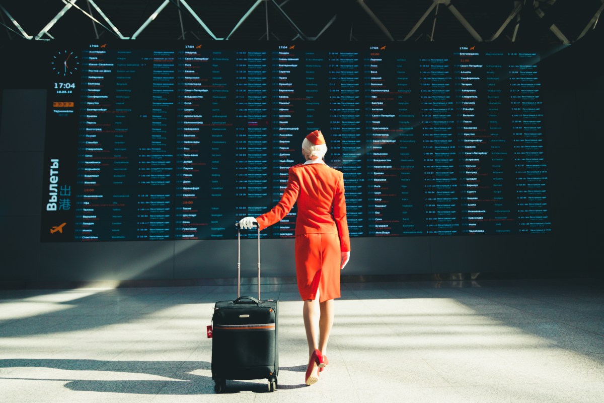 Stewardess Flughafen