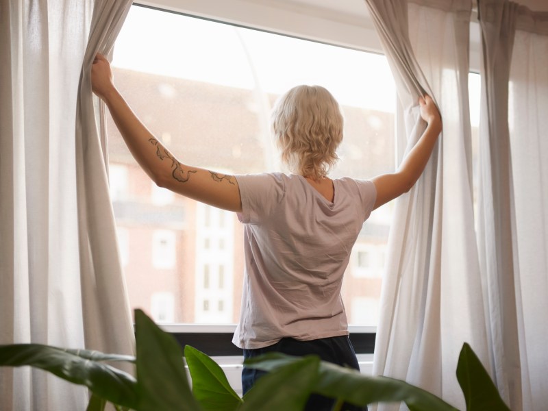 Es regnet und du wolltest die feuchte Wohnung eigentlich lüften?