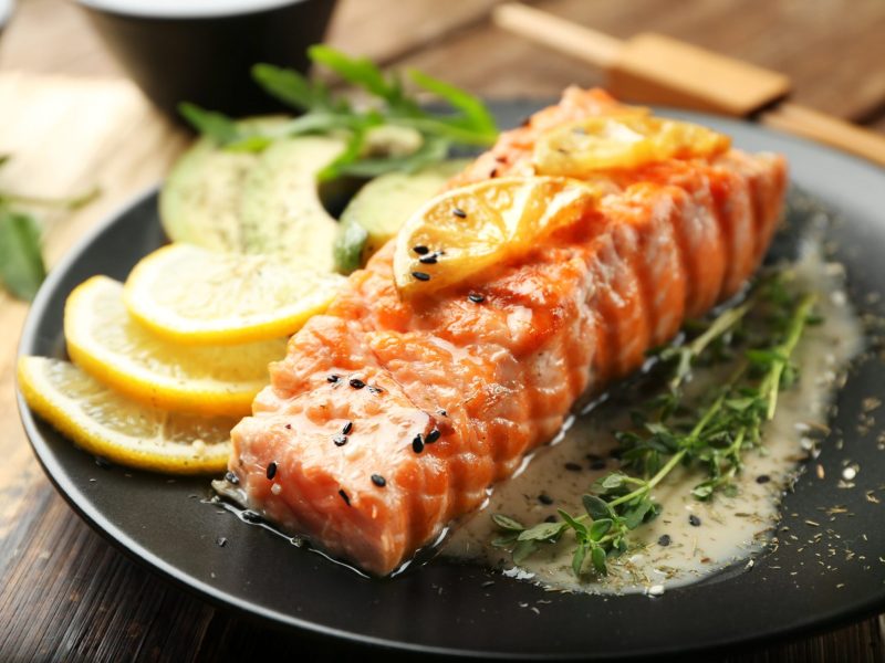 Lachs mit Zitronensauce