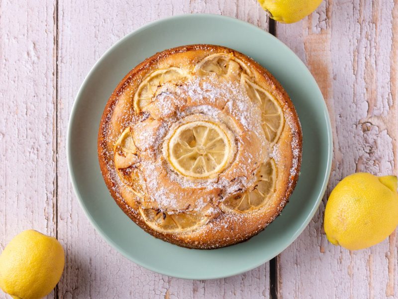 Kuchen mit Zitronenzucker