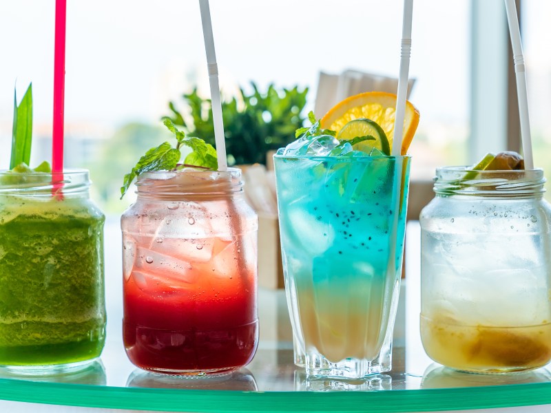 Mocktails: Cocktails ohne Alkohol im Dry January