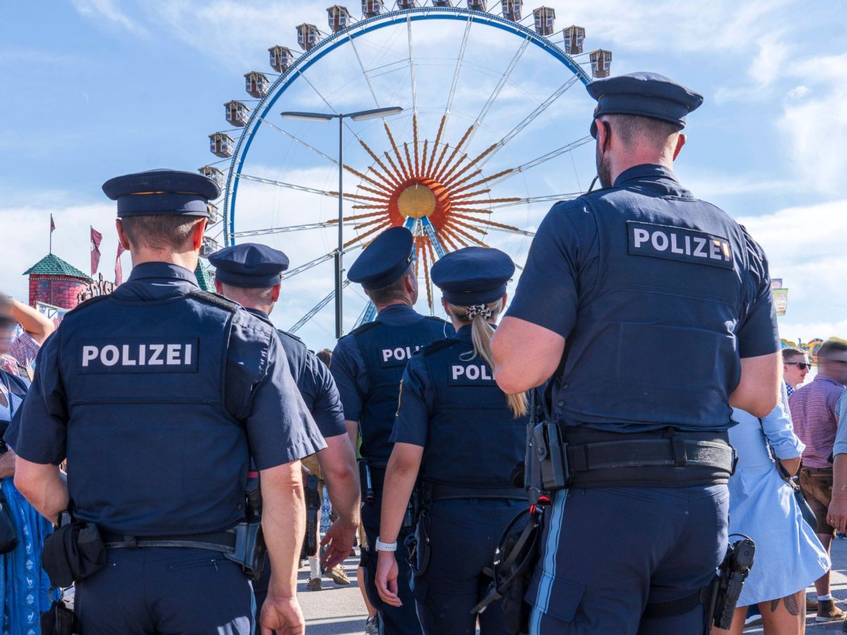 Polizei München: Die besten Tweets vom Oktoberfest