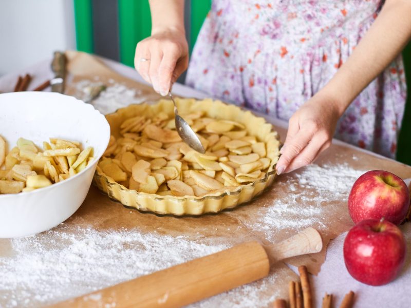 Apfelkuchen backen