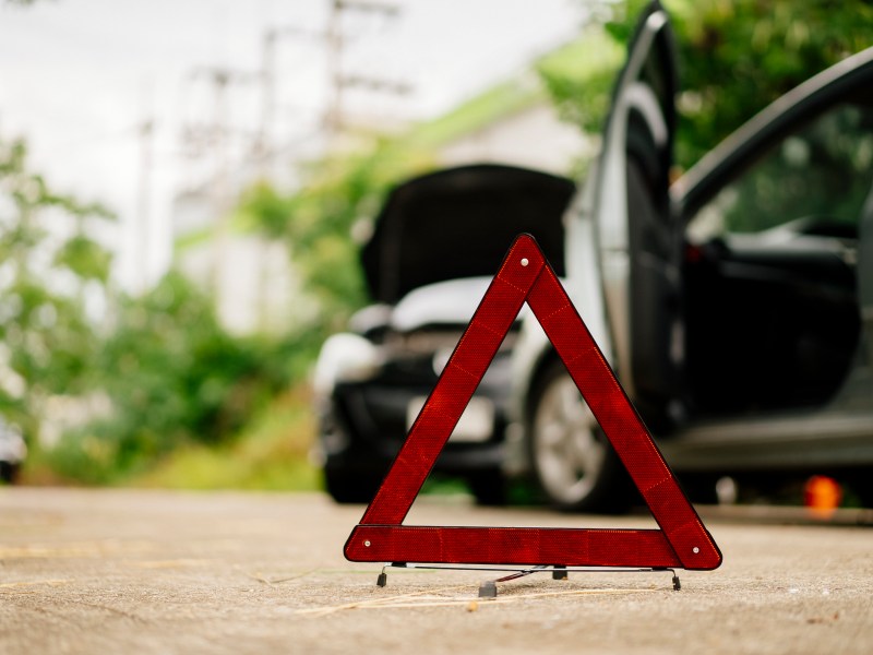 Eine Unfallstatistik hat jetzt herausgefunden, wo die gefährlichste Straße in ganz Deutschland ist. Mehr zu den Ergebnissen liest du hier.