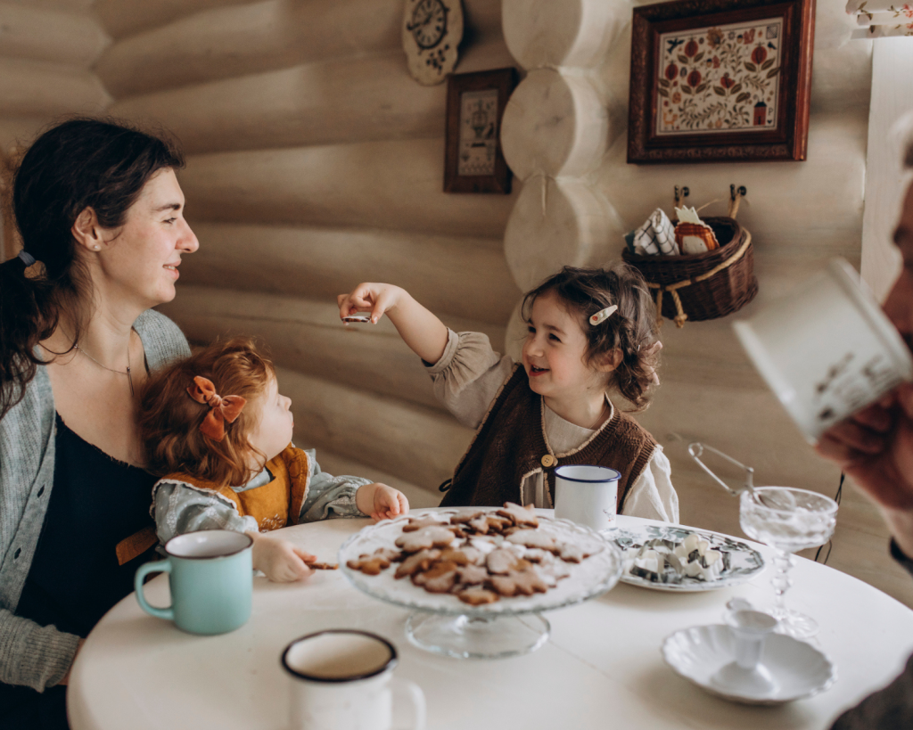 Die Vielfalt der Speisen auf der russischen Weihnachtstafel tr&auml;gt eine besondere Symbolik: &Uuml;blicherweise werden zw&ouml;lf verschiedene Gerichte serviert, die f&uuml;r die zw&ouml;lf Apostel stehen.