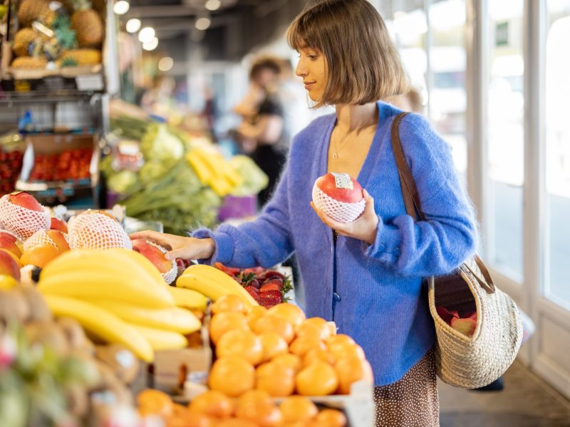 Frau Supermarkt