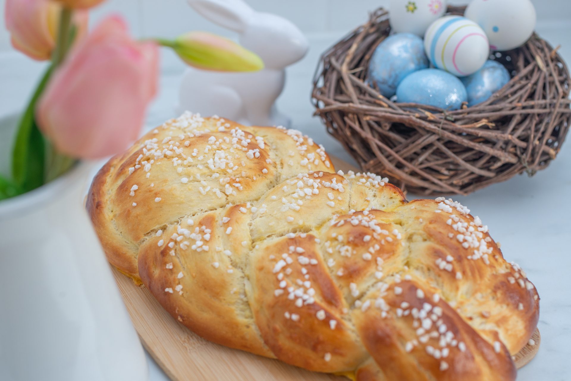 Hefezopf für Ostern: Schnelles Rezept mit nur 4 Zutaten - wmn