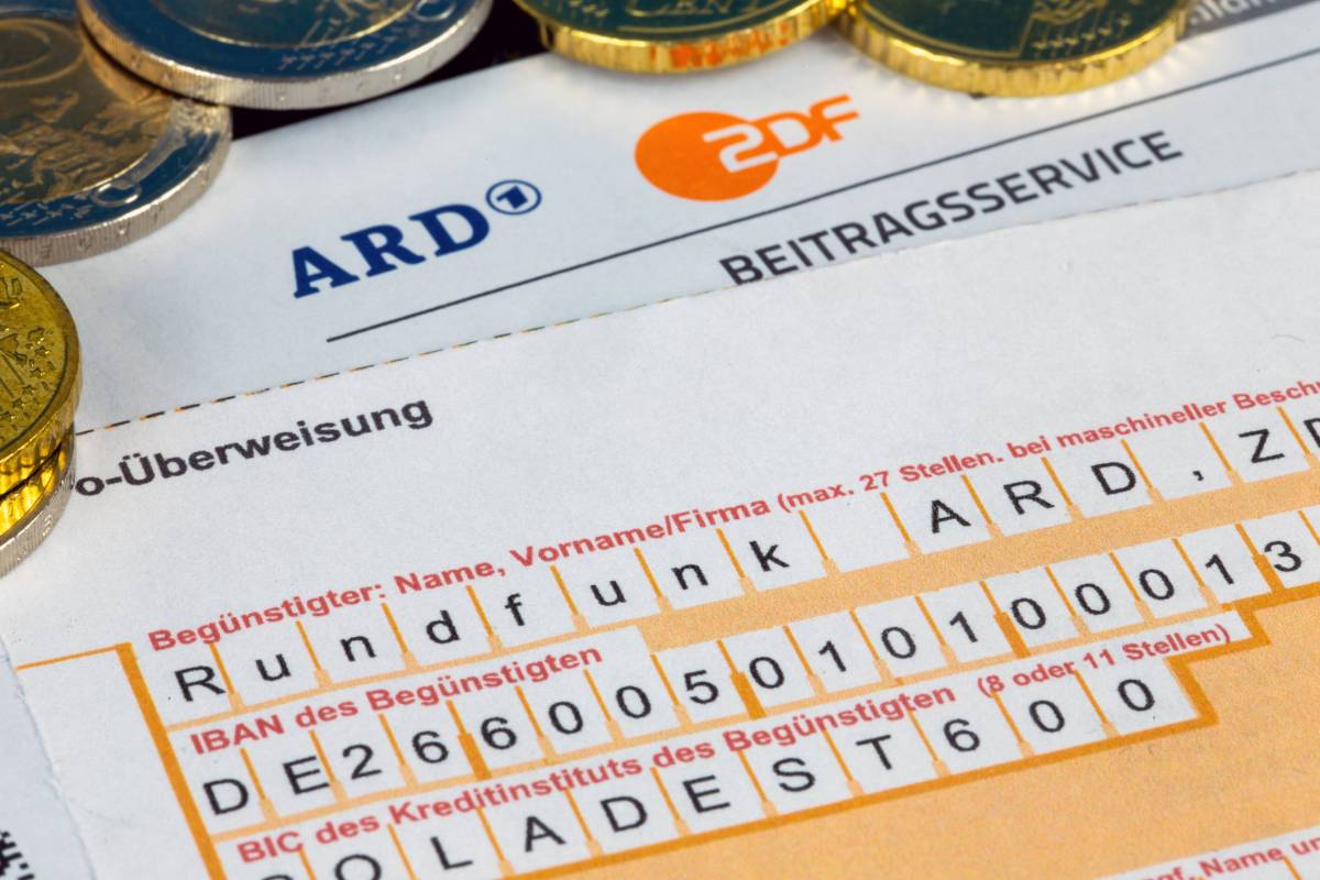 Auf einem ÃœberweisungstrÃ¤ger steht die Bankverbindung der Ã¶ffentlich-rechtlichen.