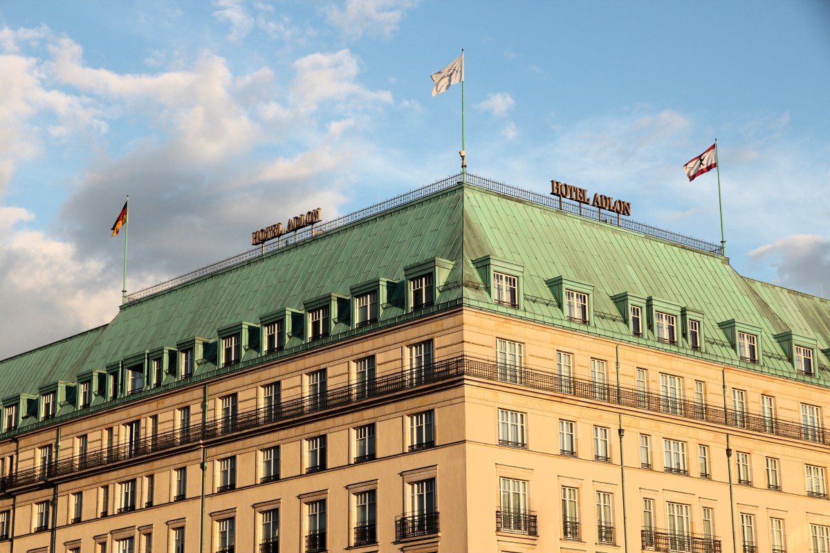 "Es ist veraltet", Ivana Knöll kritisiert beliebtes Hotel in Berlin.